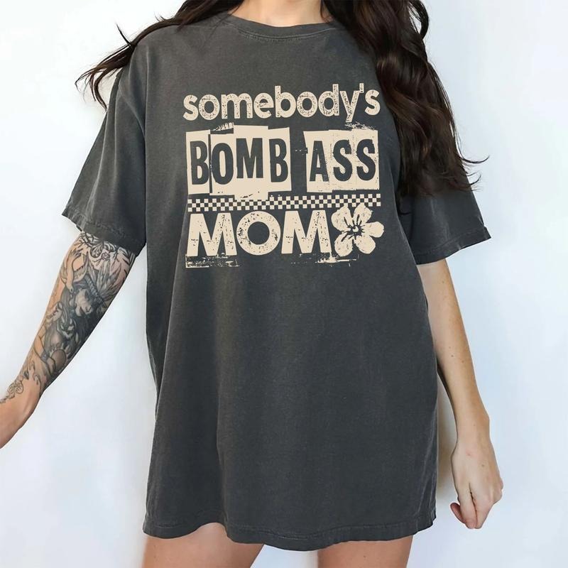 MAPTEES Somebody's Cool Mom Comfort Colors Shirt, Funny Motherhood T-shirt, I Rock This Mom Life Graphic Tee, Gift For Mom, Mother's Day Gift