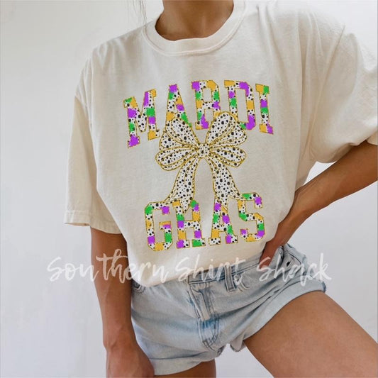 Mardi Gras Brush Stroke | Ivory comfort colors t shirt