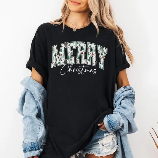 Merry Christmas Sweatshirt, Hoodie, T - Shirt, Retro Women's Holiday Shirt, Trendy Christmas Shirt, Oversized Winter Shirt for Her, Xmas Eve Shirt