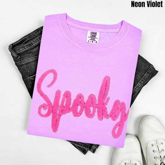 Neon Pink Spooky Fluffy Patch Comfort Colors T-Shirt