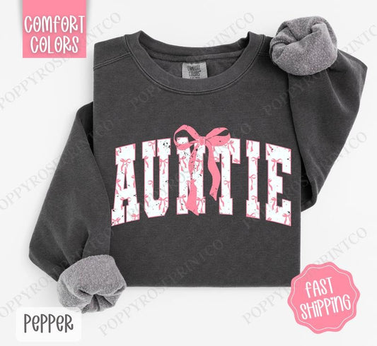 Pink Auntie Bow Comfort Colors Sweatshirt, Women's Crewneck, Cute Women's Sweater