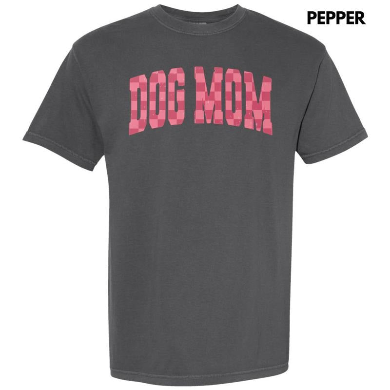 Pink Checker Dog Mom Comfort Colors T-Shirt