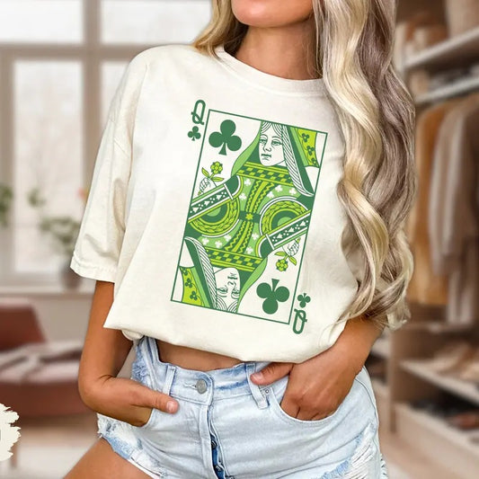 Queen Of Clubs Shirt For St Patrick's Day Comfort Colors Green St Pats T Shirt Retro Boho Vintage Graphic Tee Fun Green Pub Crawl Tee