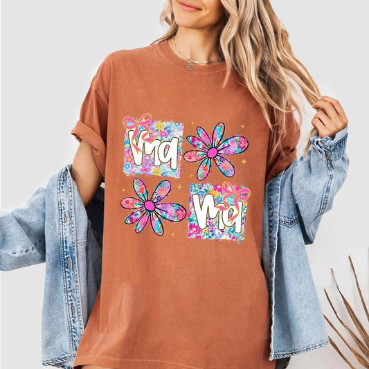Retro Mama Floral Shirt, Mothers Day Shirt, Mom Gifts, Floral Mama Coquette Bow Shirt, Preppy Mama T-Shirt, Mom Women Top