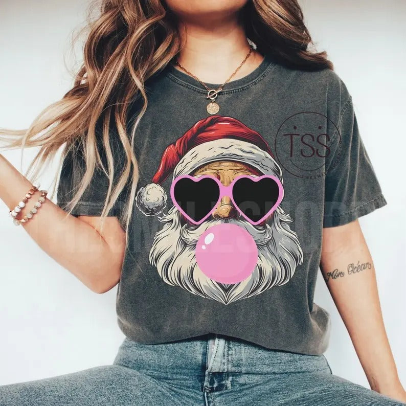 Retro Santa Christmas blowing bubble Christmas, Vintage Christmas Santa with Sunglasses Tshirt