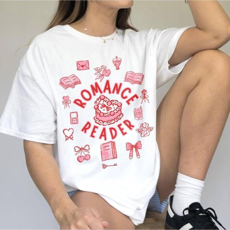 Romance Reader Shirt, Book Lover Gift For Women, Booktok Reading, Vintage Retro Bookish Gift, Book Club Bookworm Reader, Library