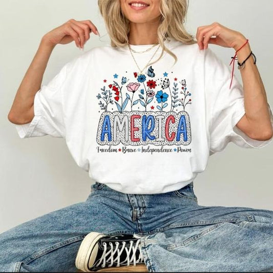 [SALE UP TO 60%] Floral Brushstroke USA T-Shirt Sweatshirt, Memorial Day and 4th of July Tee for Women, Retro Patriotic Graphic, Cute America Pride Top