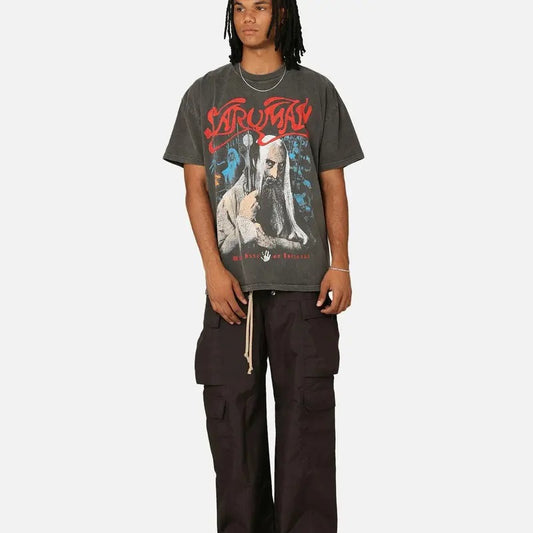 Saruman White Coat Maze Lord of the Rings T-Shirt Movie Vintage 90s T-shirt gift for Movie fans gift for him gift for her Urbanwear Menswear Crewneck