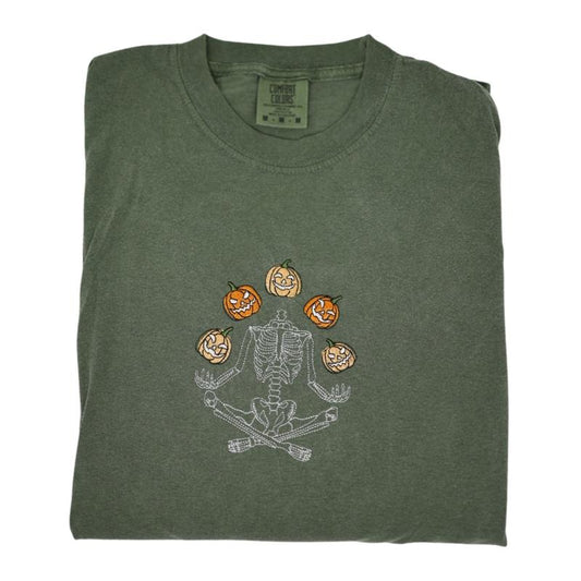 Skeleton Throwing Pumpkin Embroidered Long Sleeve T-Shirt Cotton Classic Top