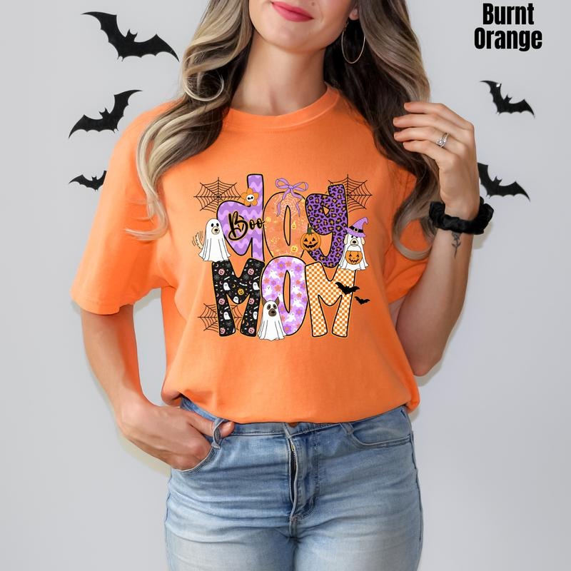 Spooky Dog Mom Comfort Colors T-Shirt 'NLB'
