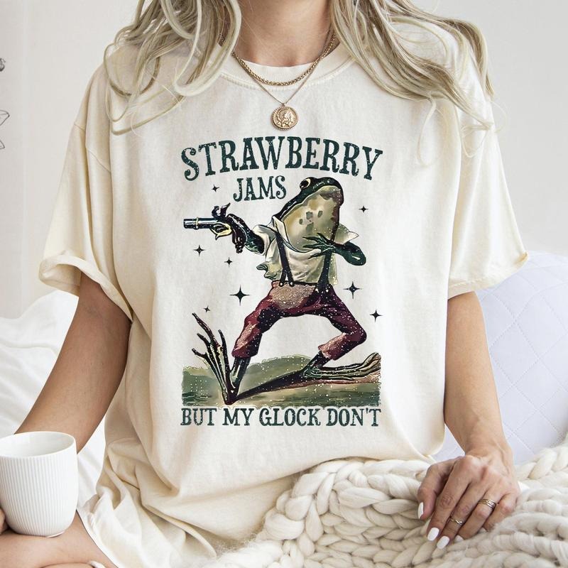 Strawberry Jams, Glock Don't, Frog, Meme, Joke, Aesthetic, Trendy, Toad, Comfort Colors Tshirt, Women's