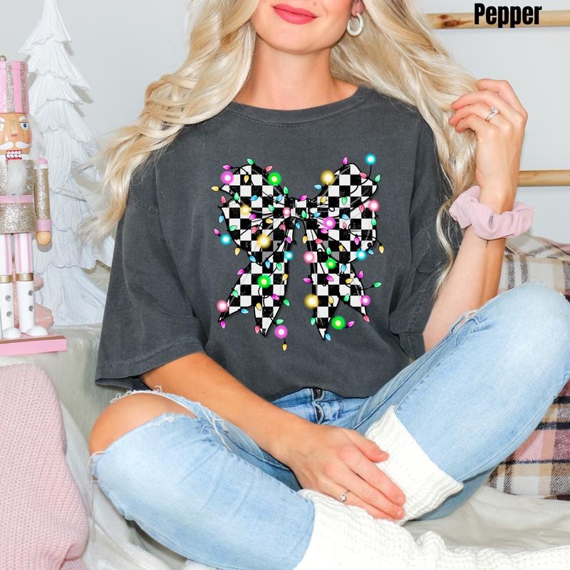 String Lights Checker Bow Comfort Colors T-Shirt 'NLB'
