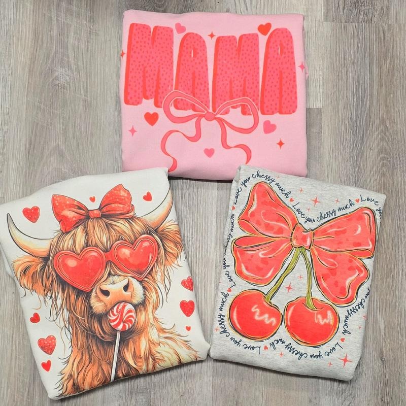 2 Valentines Day Item Bundle, Sweatshirts / Tees