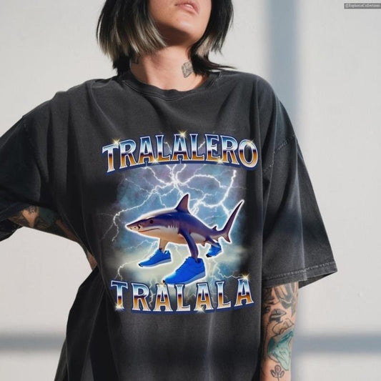 Tralalero Tralala Brainrot Funny Shark With Shoes Meme T-shirt, Trending Sigma Bootleg Rap Weird Absurd Cringe Tee , Global Trending Outfits