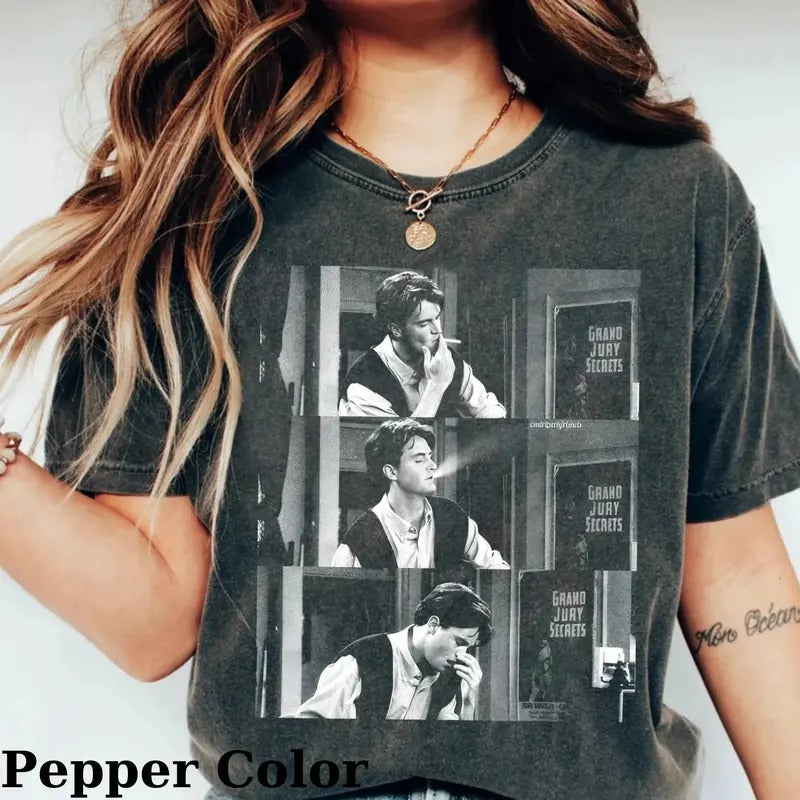 Vintage Chandler Bing Smoking Graphic Tee - Friends Sitcom - Movie Shirt - Christmas Gift for Friends - Funny Shirt for Men - Top, Menswear Tshirt Streetwear