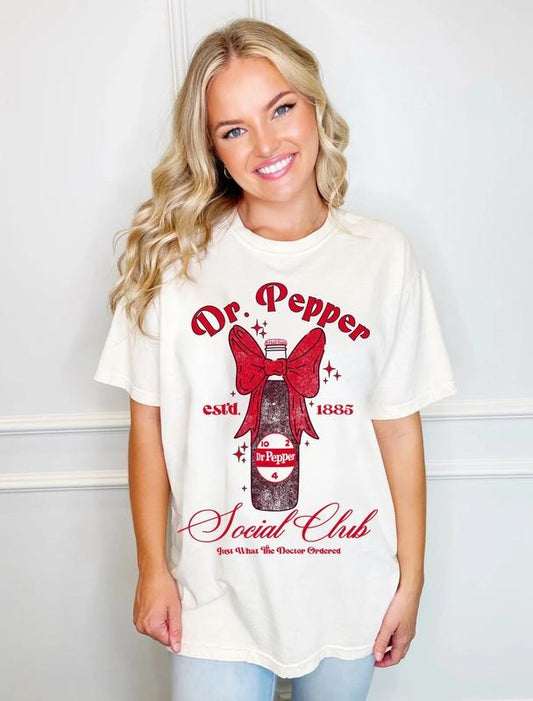 Vintage Dr Pepper Social Club Tee, Gift For Woman and Man Unisex T-Shirt Casual Clothingstyle{n002}3