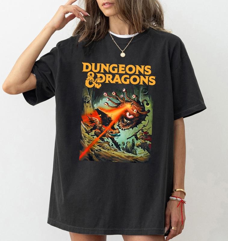 Vintage Dungeons & Dragons 1974 Sweatshirt, DnD Sweatshirt, DnD Shirt, Dungeon Master Sweatshirt,DND Dice Shirtstyle{n002}2